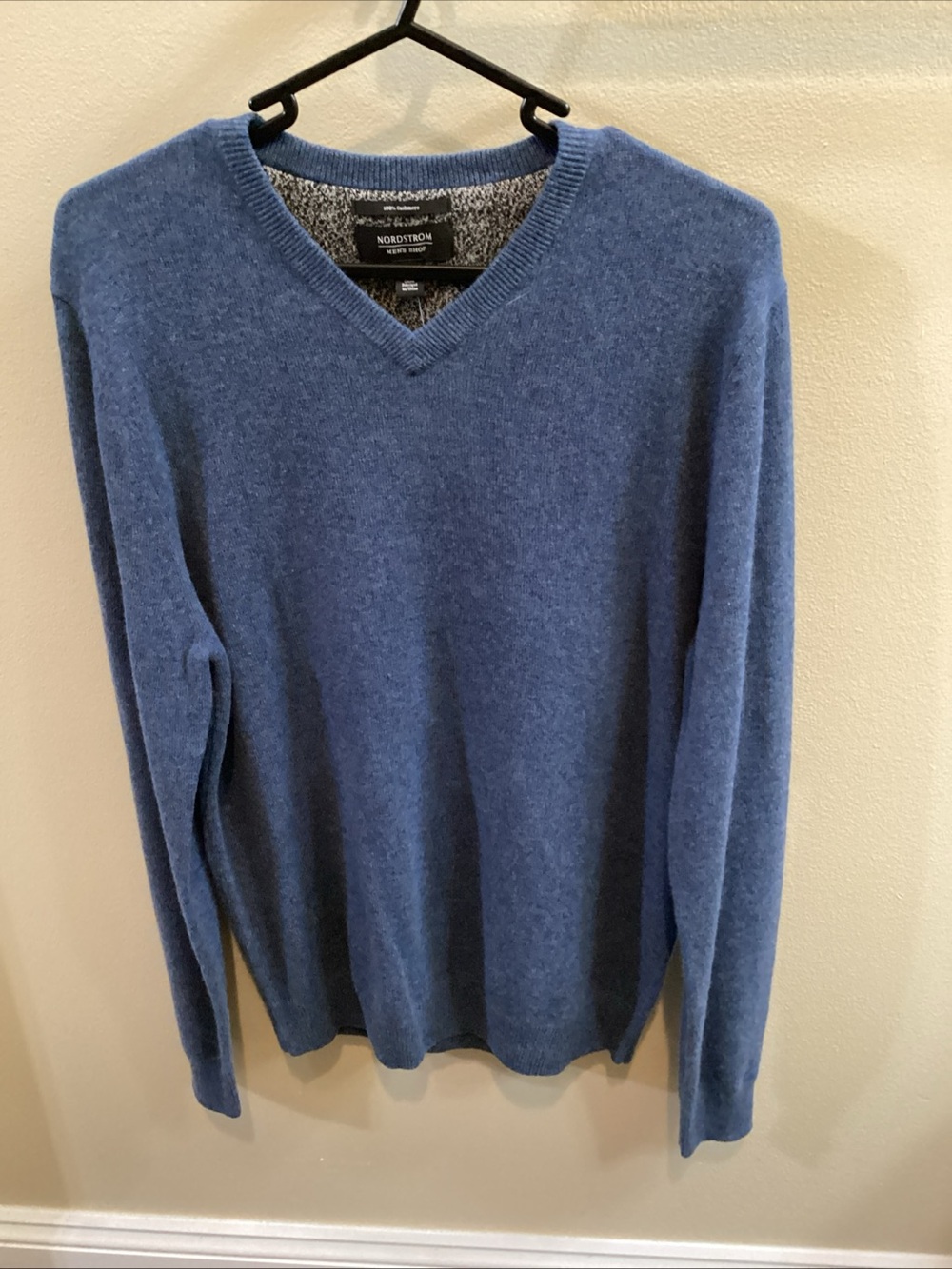New Nordstrom Men’s V-Neck Cashmere Sweater - Blue